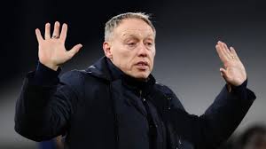 Steve Cooper acknowledges support after Fulham game, December 2023.