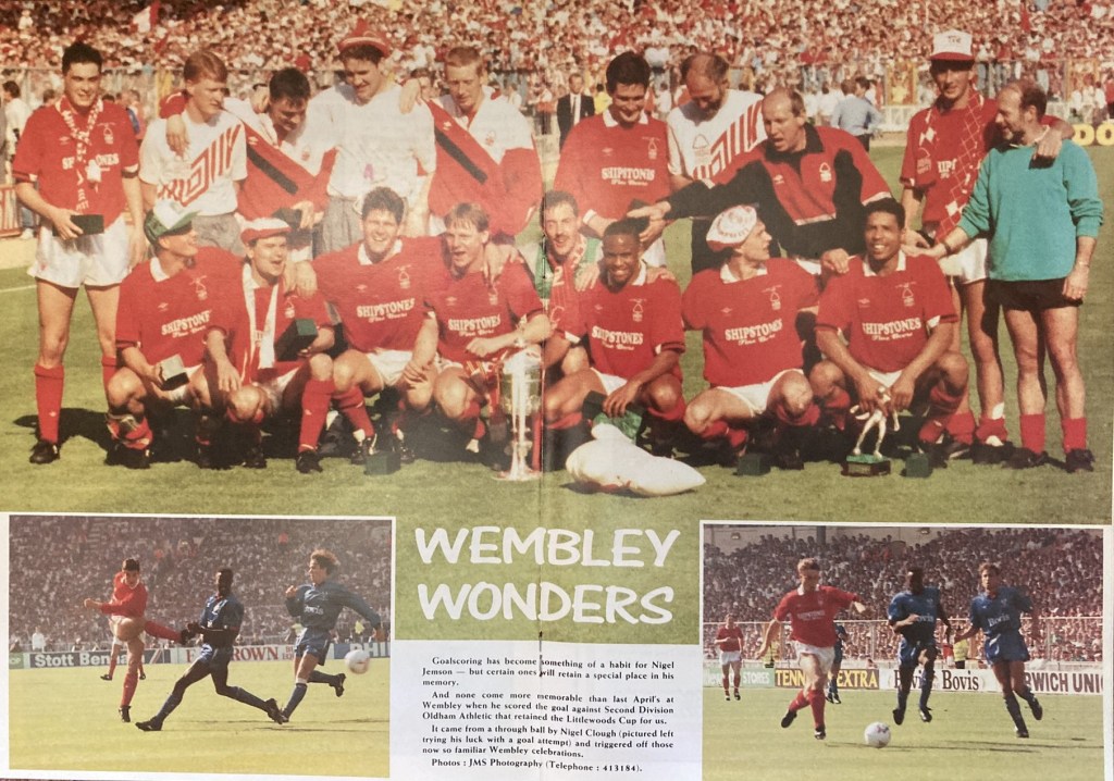 Nottingham Forest with League Cup trophy